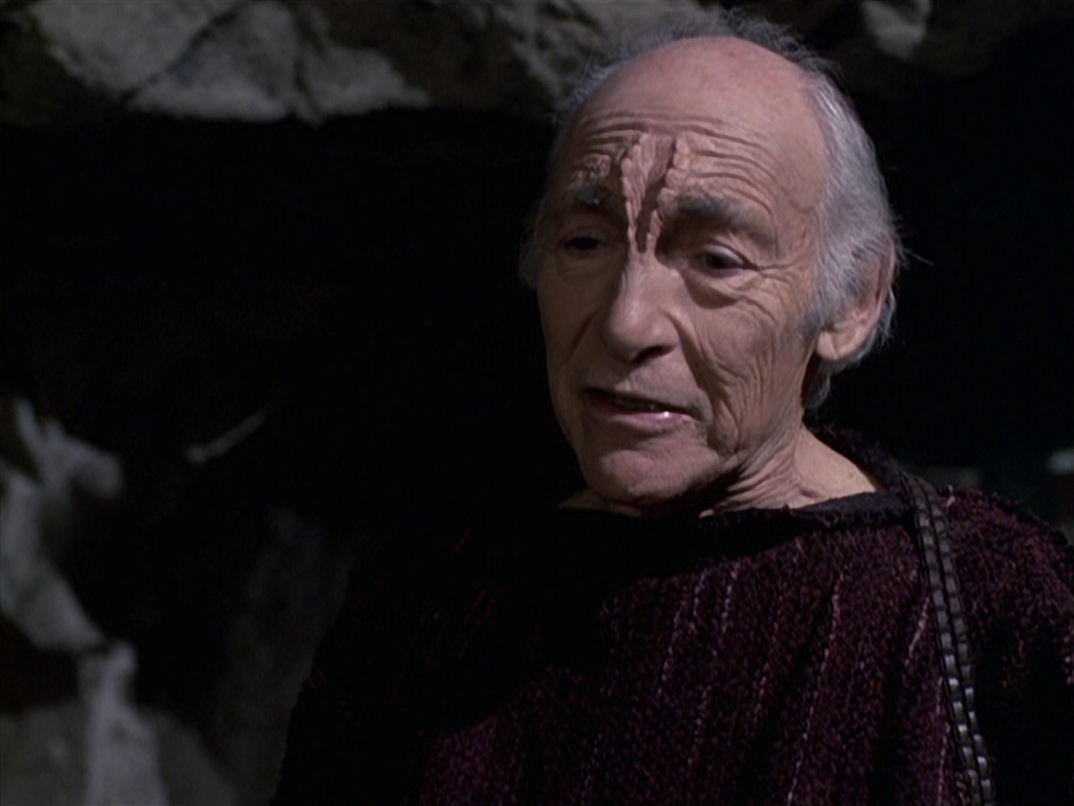 extant_StarTrek_VOY_6x22-Muse_02040.jpg