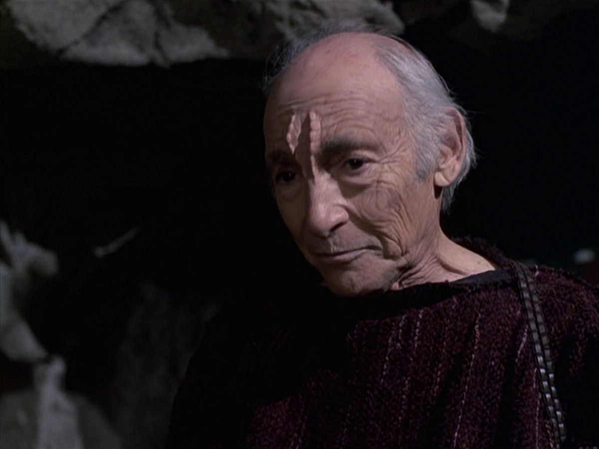 extant_StarTrek_VOY_6x22-Muse_02045.jpg