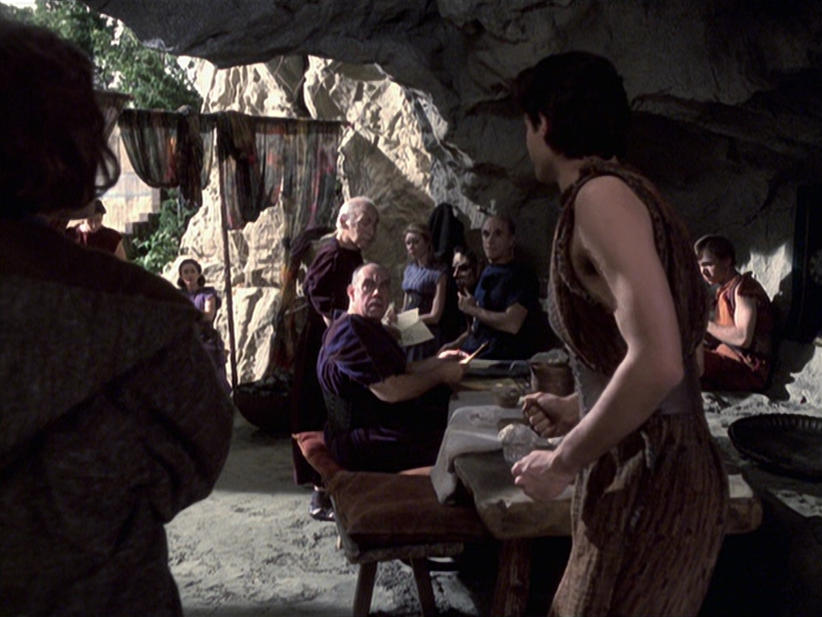 extant_StarTrek_VOY_6x22-Muse_02097.jpg