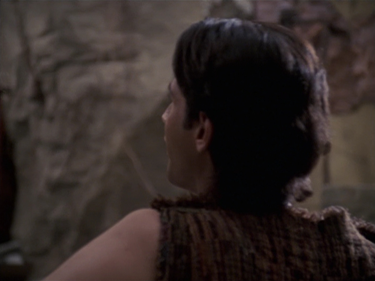 extant_StarTrek_VOY_6x22-Muse_02128.jpg