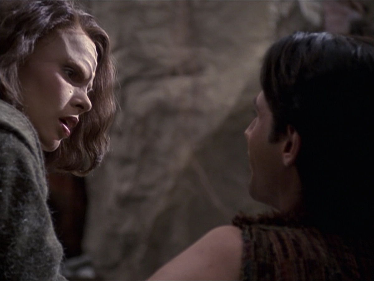 extant_StarTrek_VOY_6x22-Muse_02130.jpg