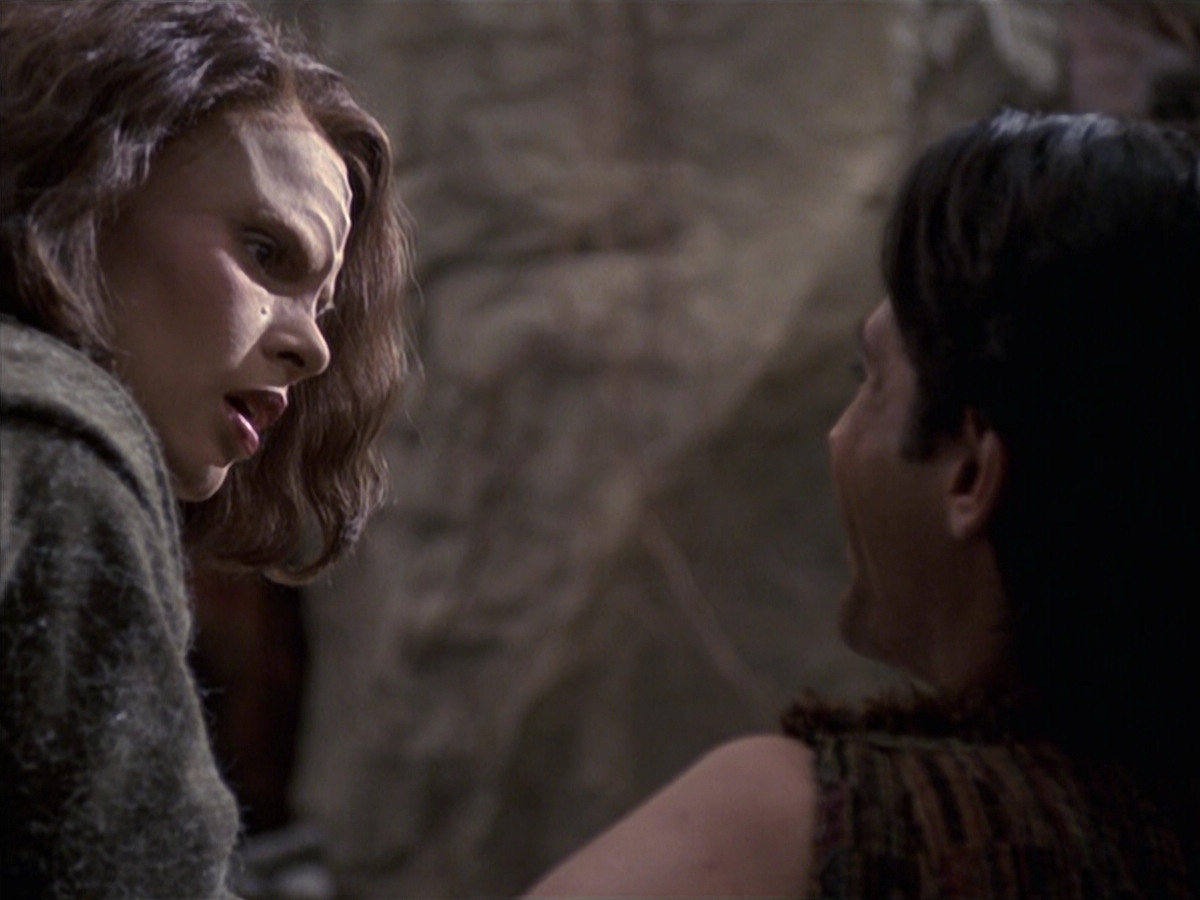 extant_StarTrek_VOY_6x22-Muse_02131.jpg