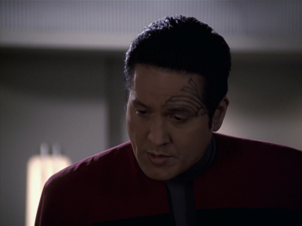 extant_StarTrek_VOY_6x22-Muse_02208.jpg