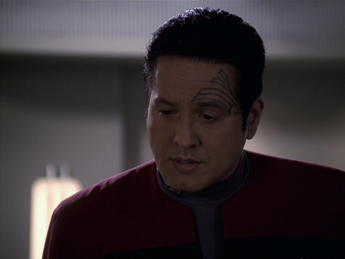 extant_StarTrek_VOY_6x22-Muse_02210.jpg