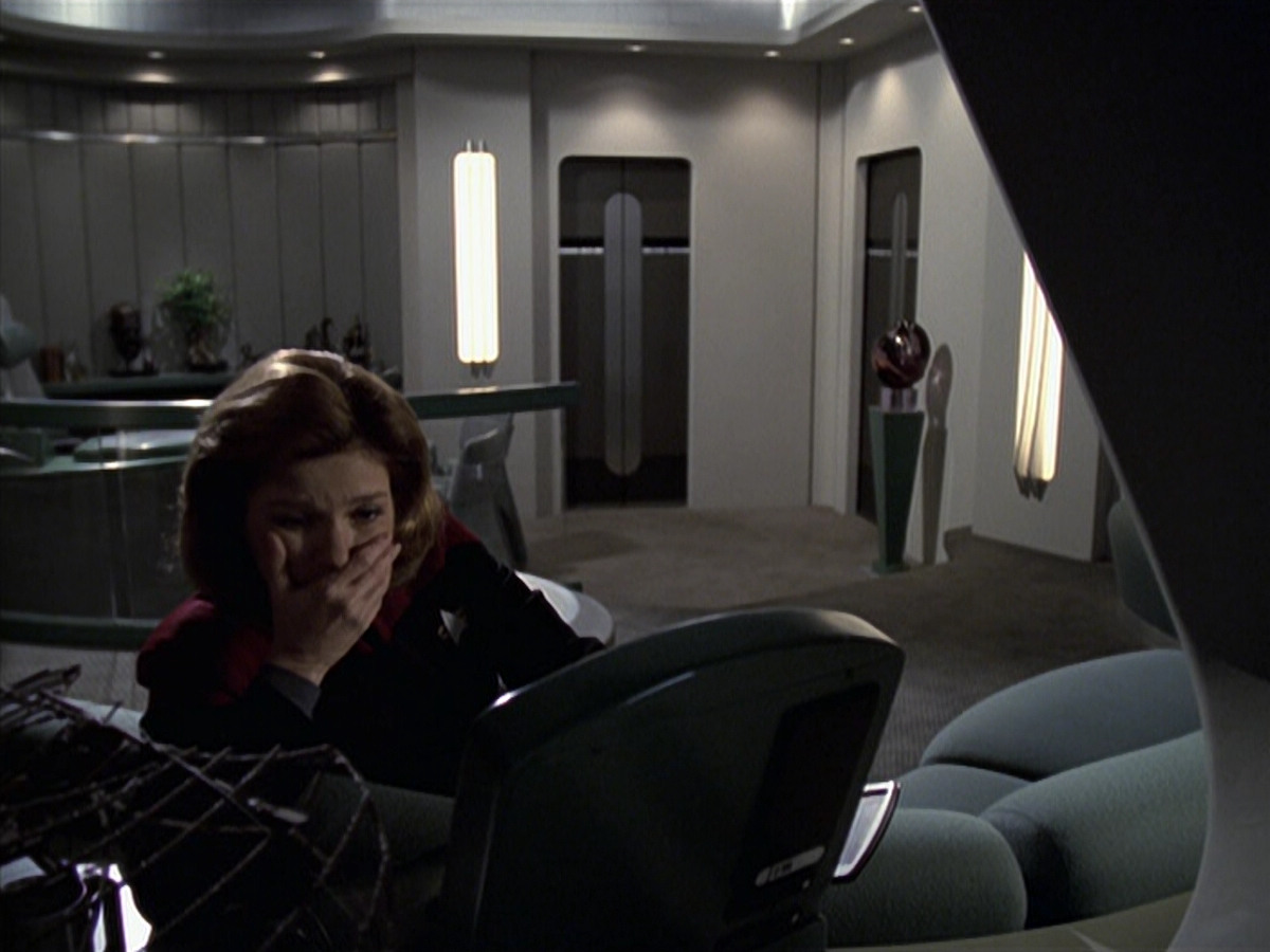 extant_StarTrek_VOY_6x22-Muse_02241.jpg