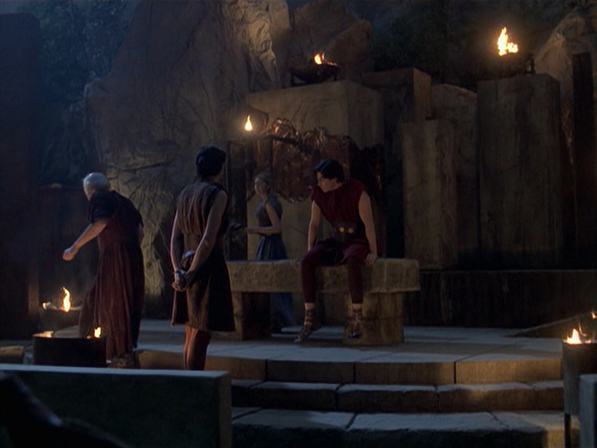extant_StarTrek_VOY_6x22-Muse_02252.jpg