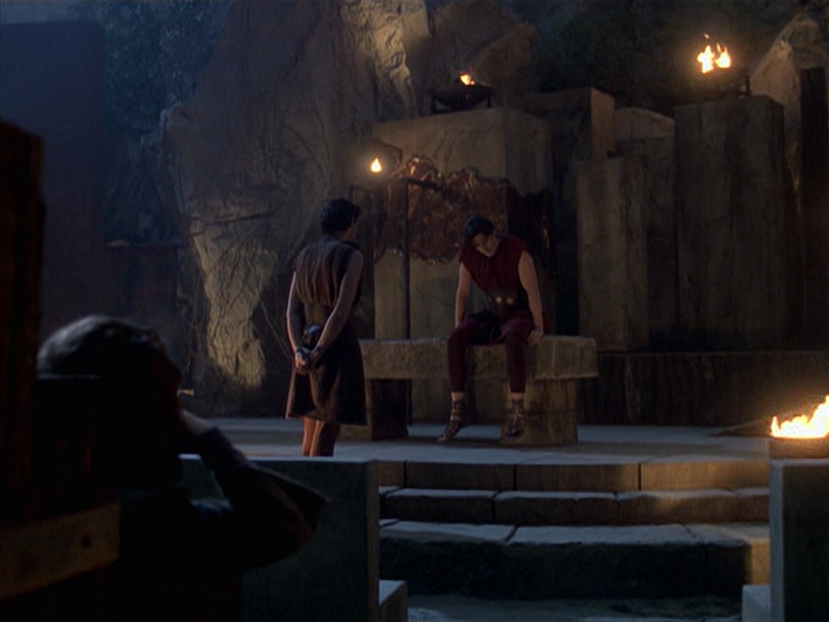 extant_StarTrek_VOY_6x22-Muse_02262.jpg