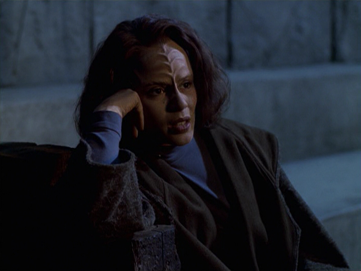 extant_StarTrek_VOY_6x22-Muse_02300.jpg