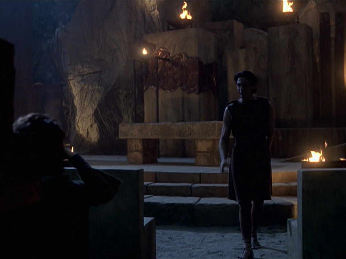 extant_StarTrek_VOY_6x22-Muse_02306.jpg