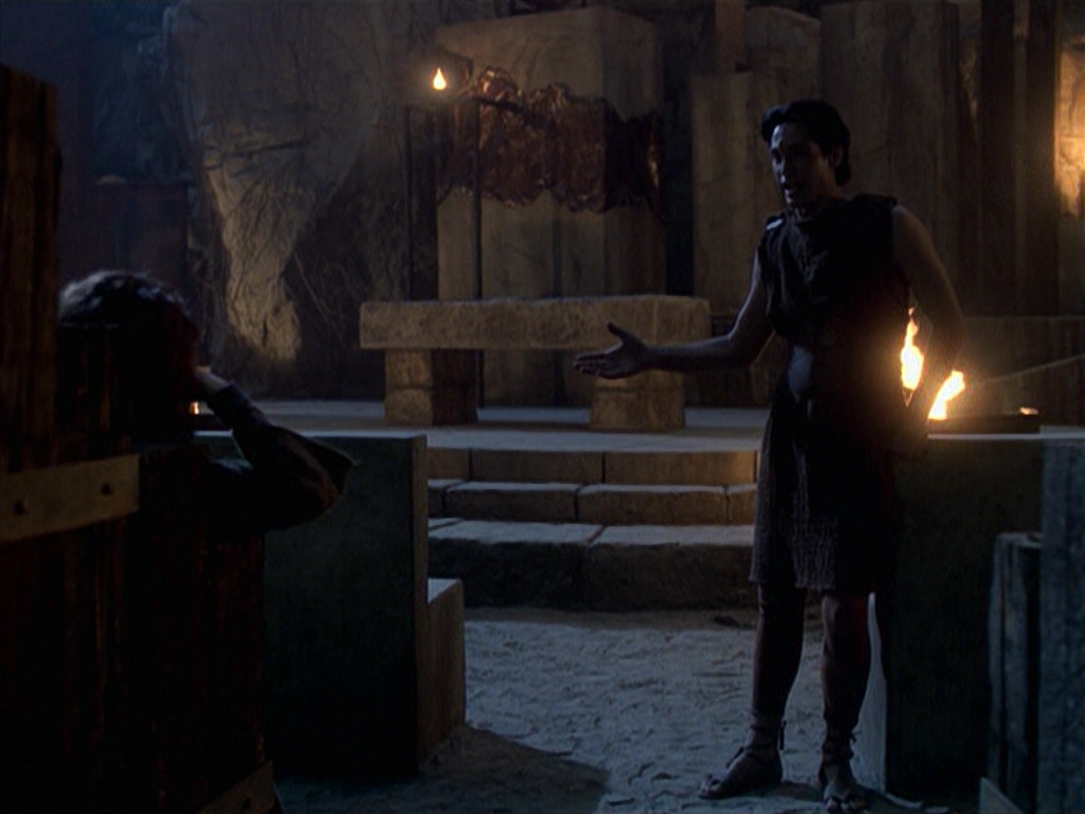 extant_StarTrek_VOY_6x22-Muse_02314.jpg