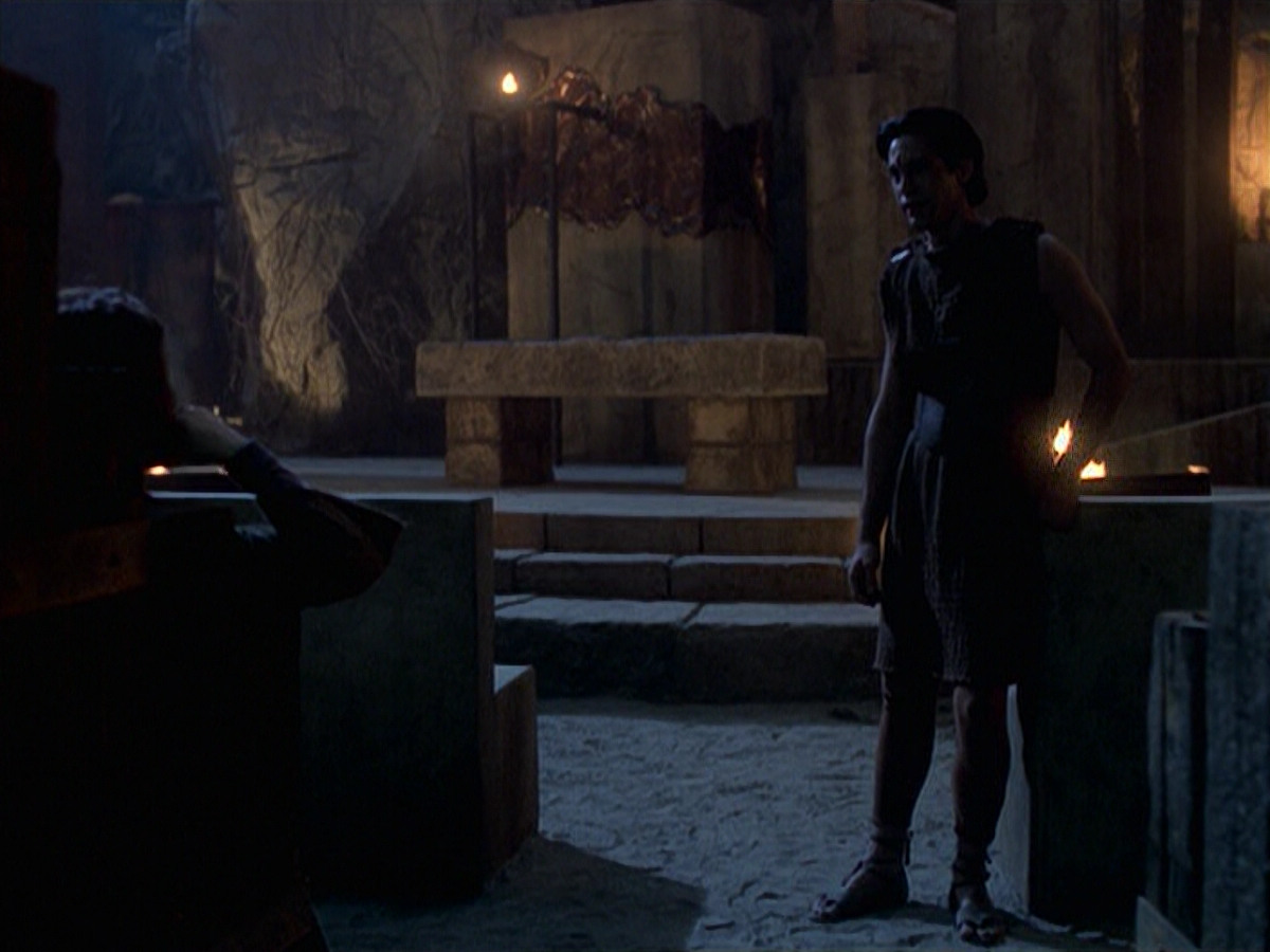 extant_StarTrek_VOY_6x22-Muse_02331.jpg