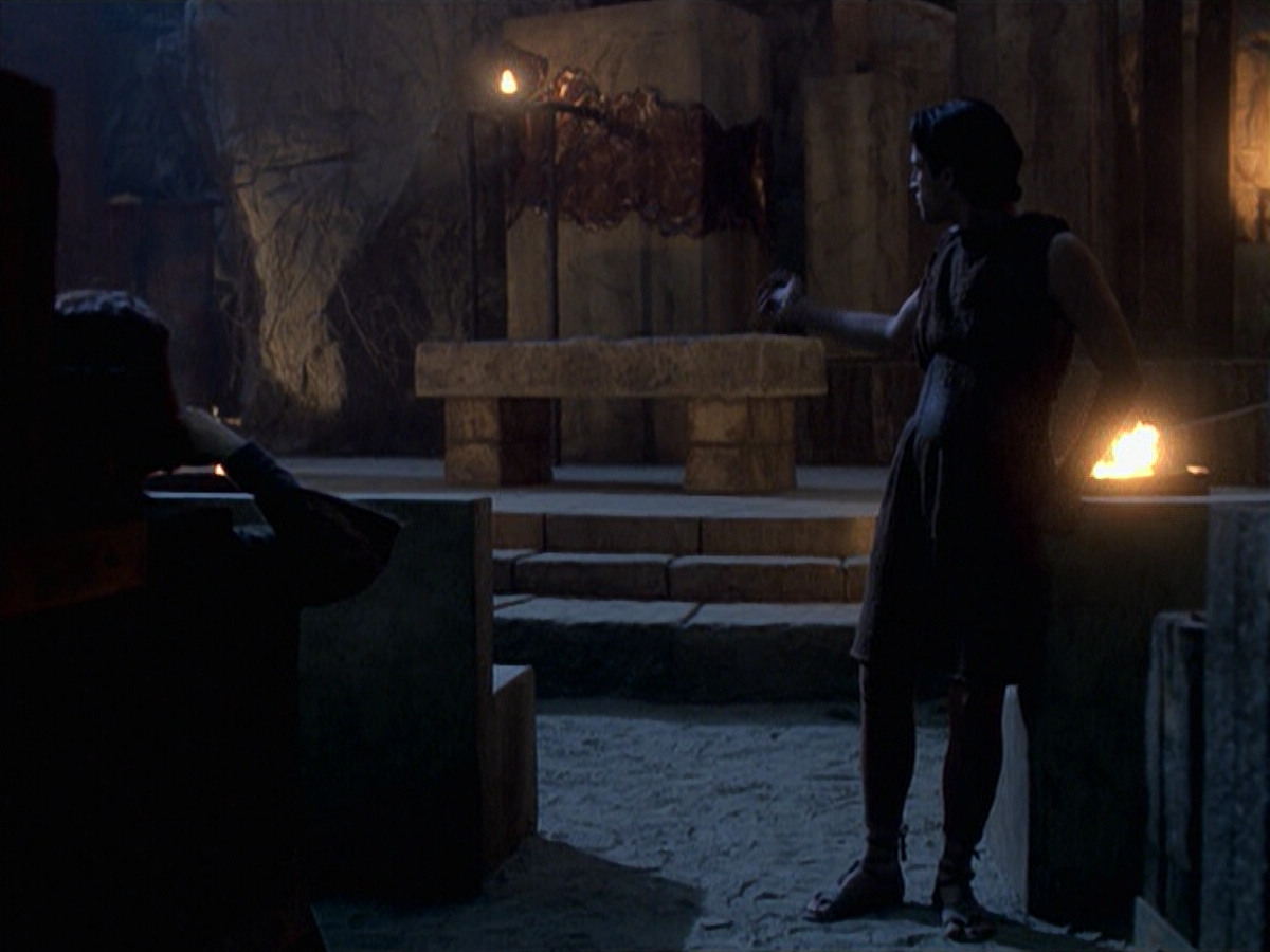 extant_StarTrek_VOY_6x22-Muse_02332.jpg