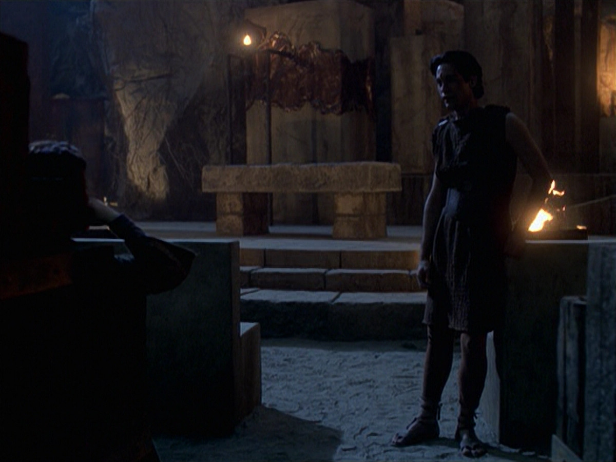 extant_StarTrek_VOY_6x22-Muse_02336.jpg