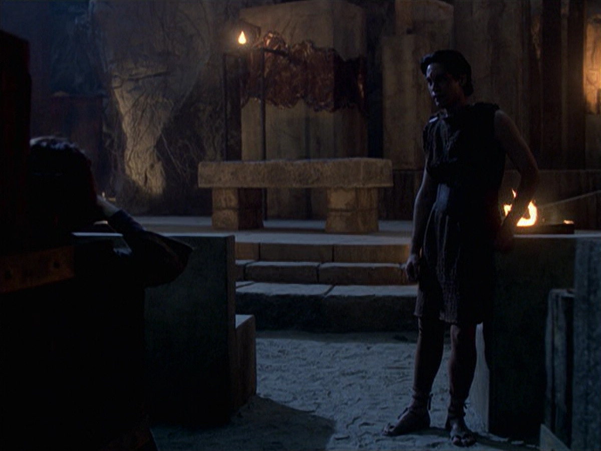 extant_StarTrek_VOY_6x22-Muse_02337.jpg