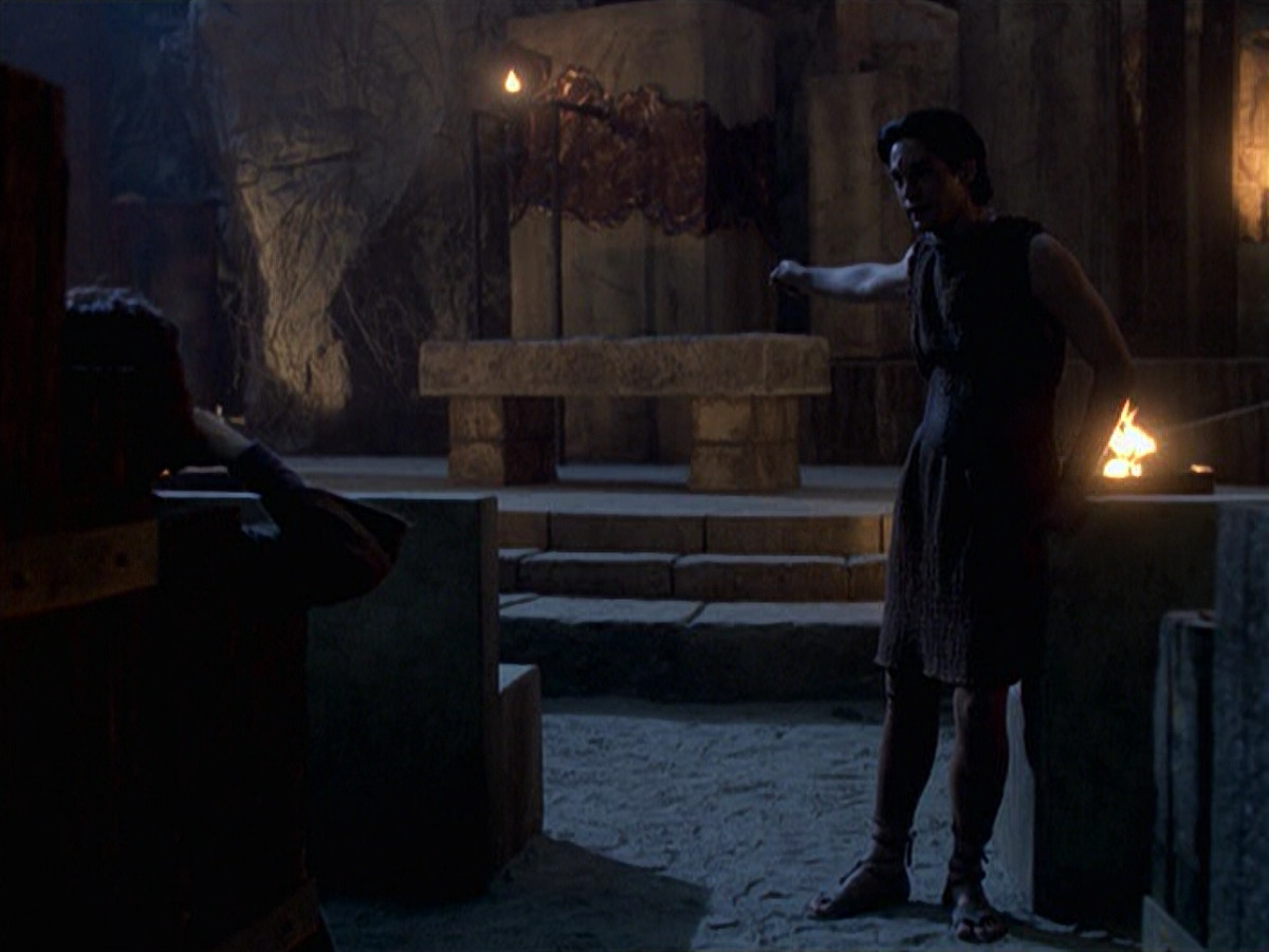 extant_StarTrek_VOY_6x22-Muse_02342.jpg