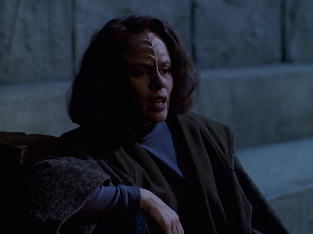 extant_StarTrek_VOY_6x22-Muse_02380.jpg