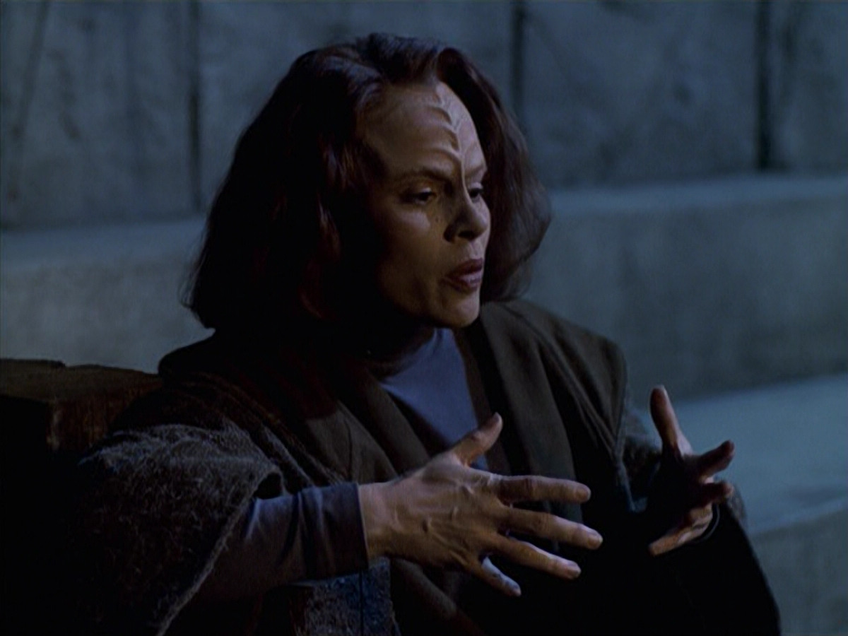 extant_StarTrek_VOY_6x22-Muse_02383.jpg