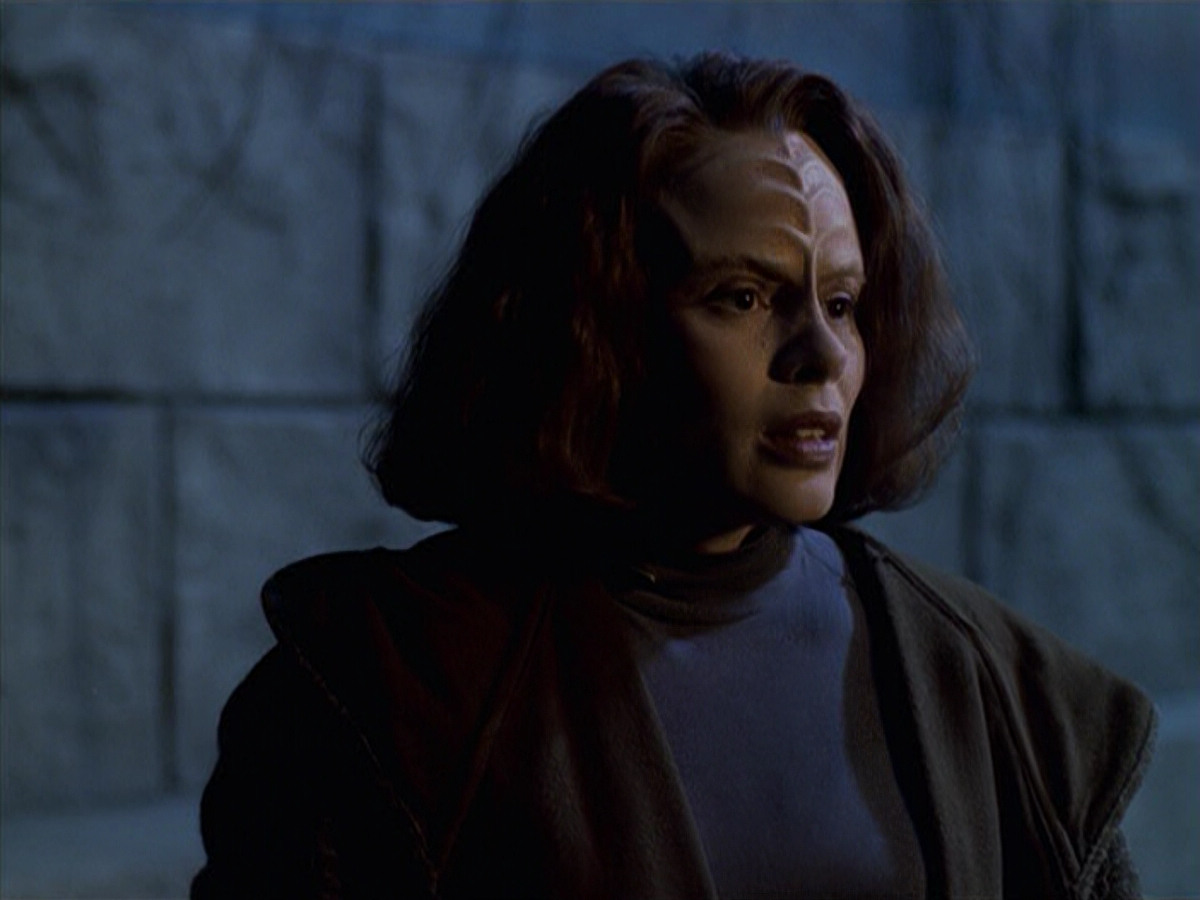 extant_StarTrek_VOY_6x22-Muse_02414.jpg
