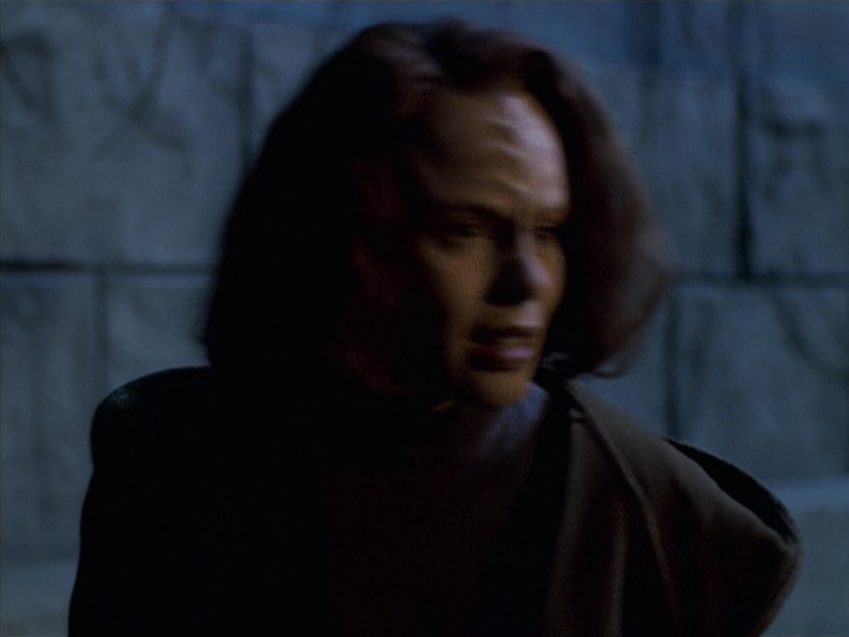 extant_StarTrek_VOY_6x22-Muse_02416.jpg