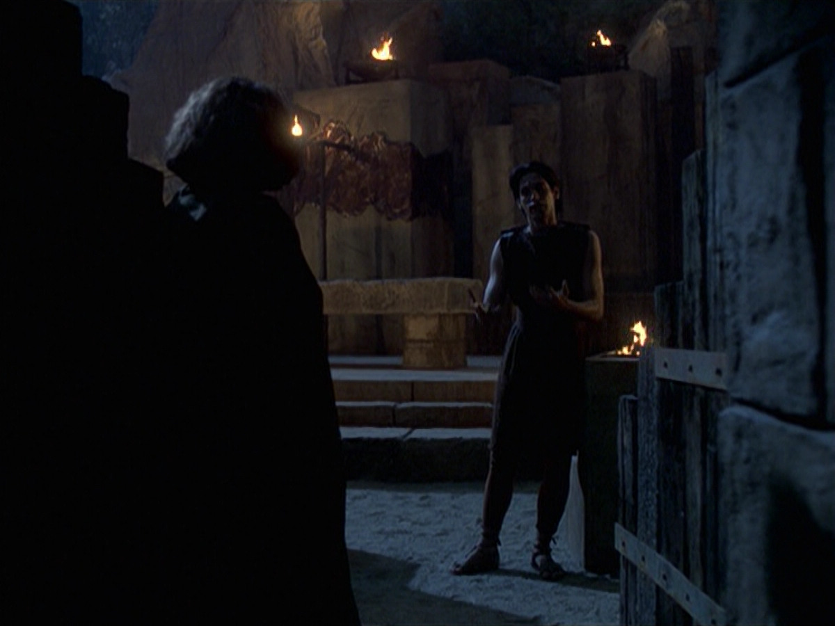 extant_StarTrek_VOY_6x22-Muse_02423.jpg