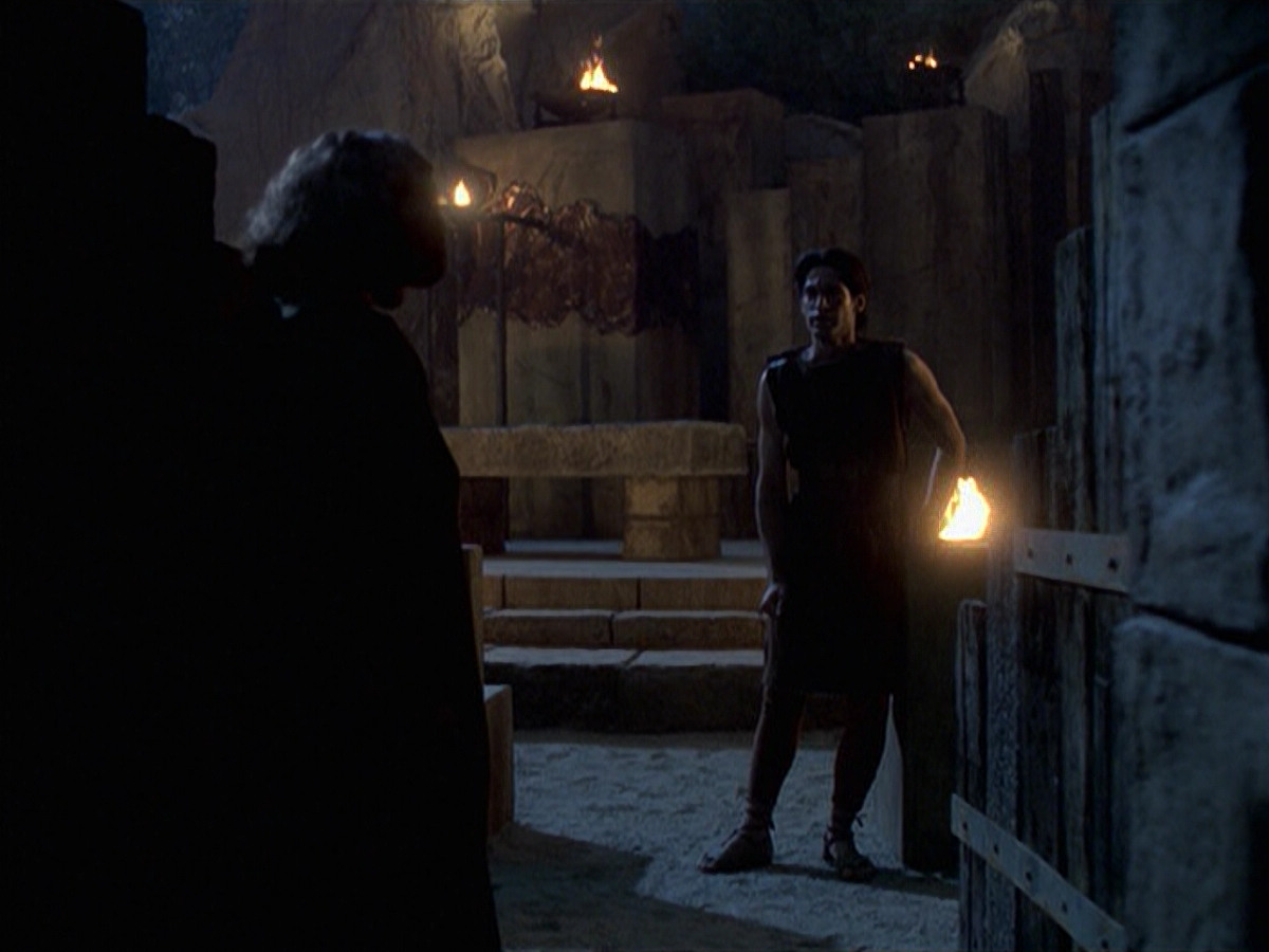 extant_StarTrek_VOY_6x22-Muse_02435.jpg