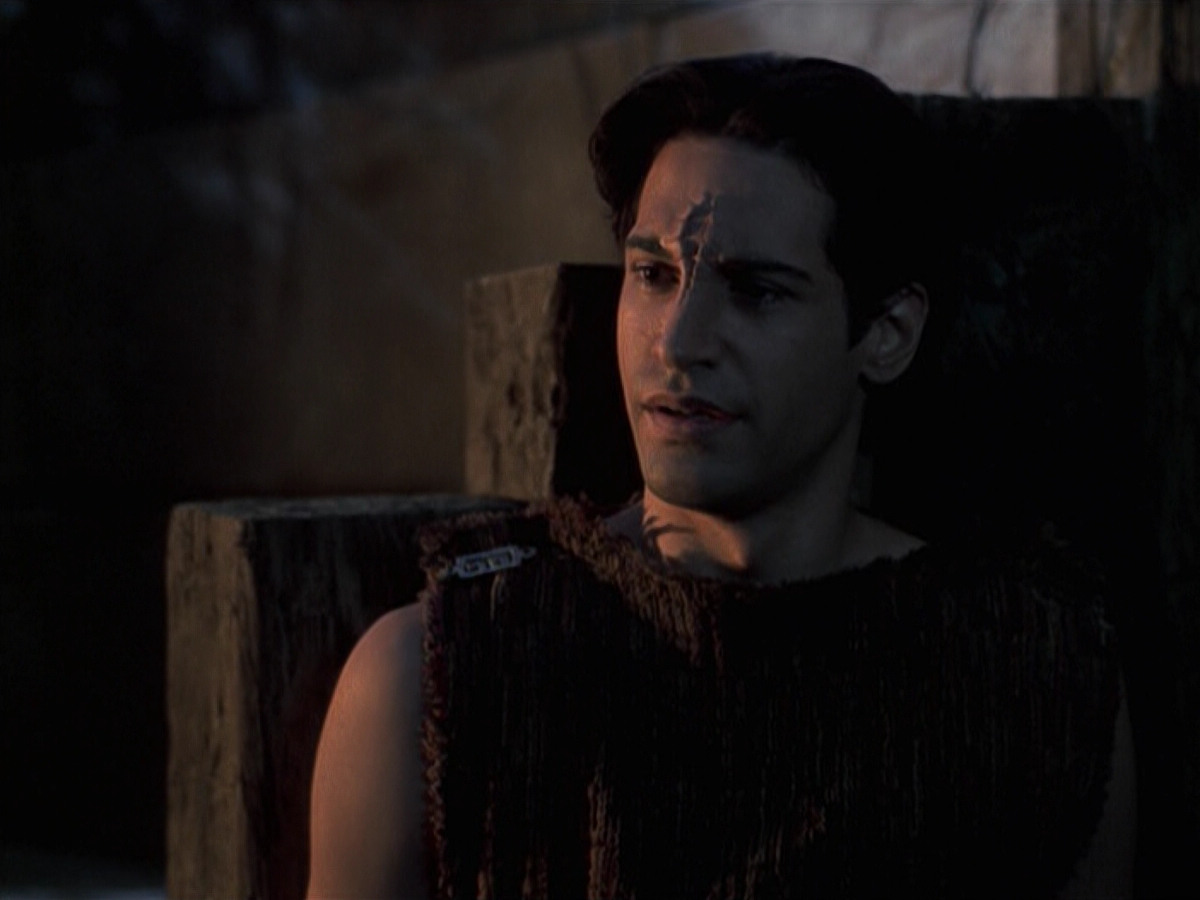 extant_StarTrek_VOY_6x22-Muse_02478.jpg