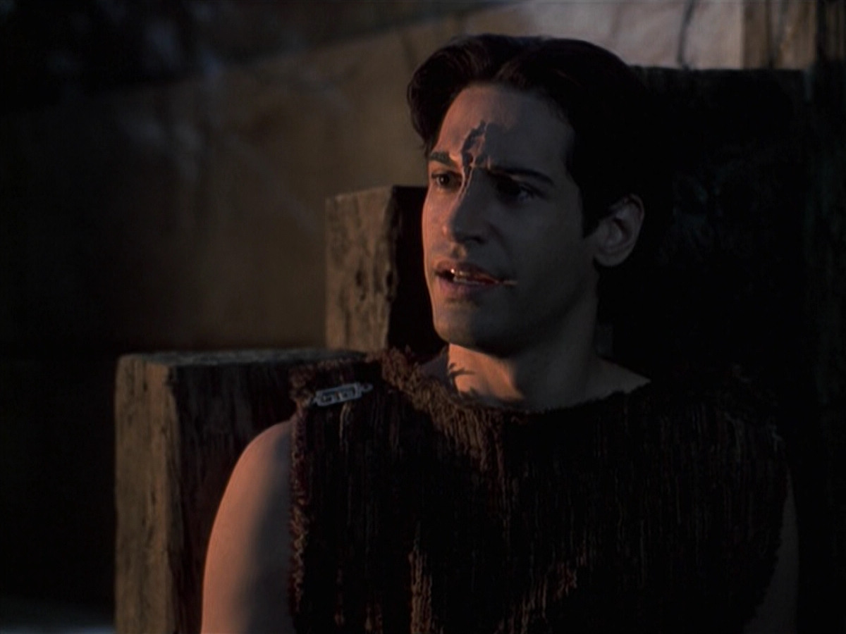 extant_StarTrek_VOY_6x22-Muse_02483.jpg