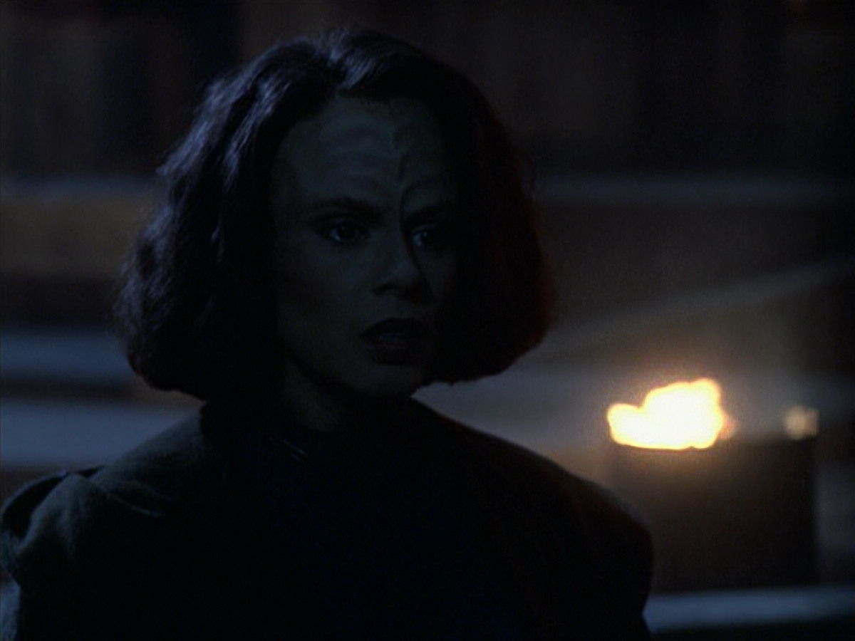 extant_StarTrek_VOY_6x22-Muse_02487.jpg