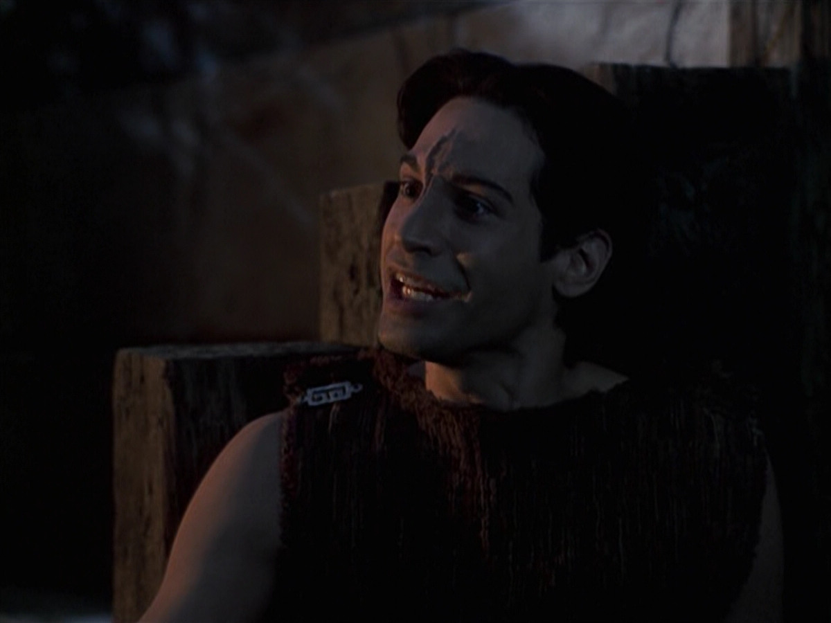 extant_StarTrek_VOY_6x22-Muse_02490.jpg