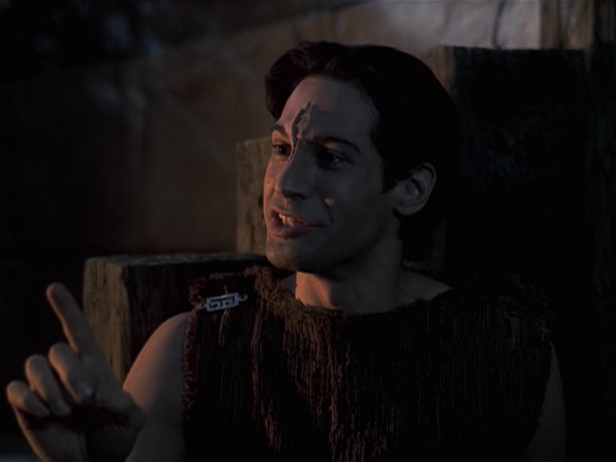 extant_StarTrek_VOY_6x22-Muse_02503.jpg