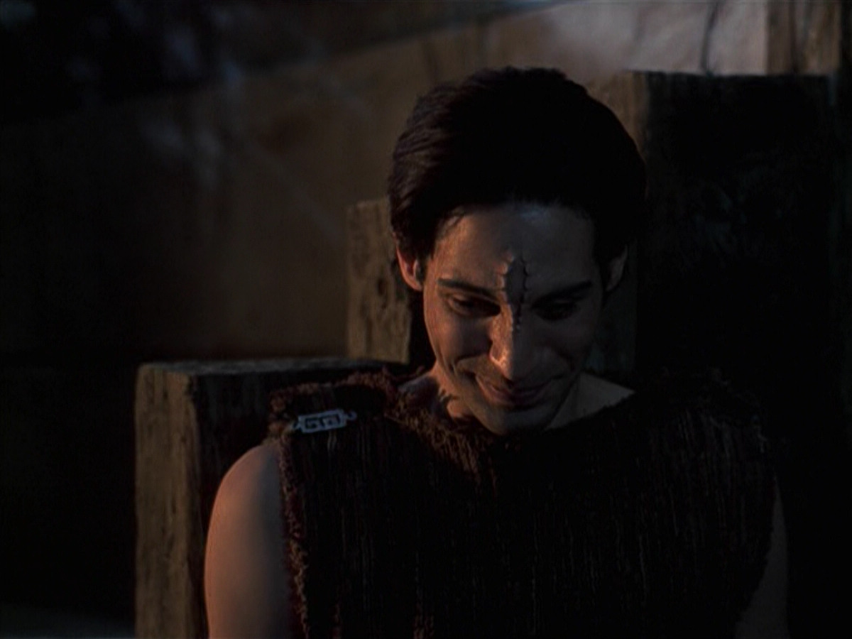 extant_StarTrek_VOY_6x22-Muse_02552.jpg