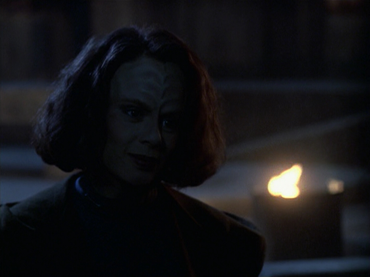 extant_StarTrek_VOY_6x22-Muse_02555.jpg