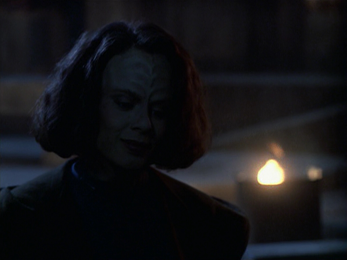 extant_StarTrek_VOY_6x22-Muse_02556.jpg