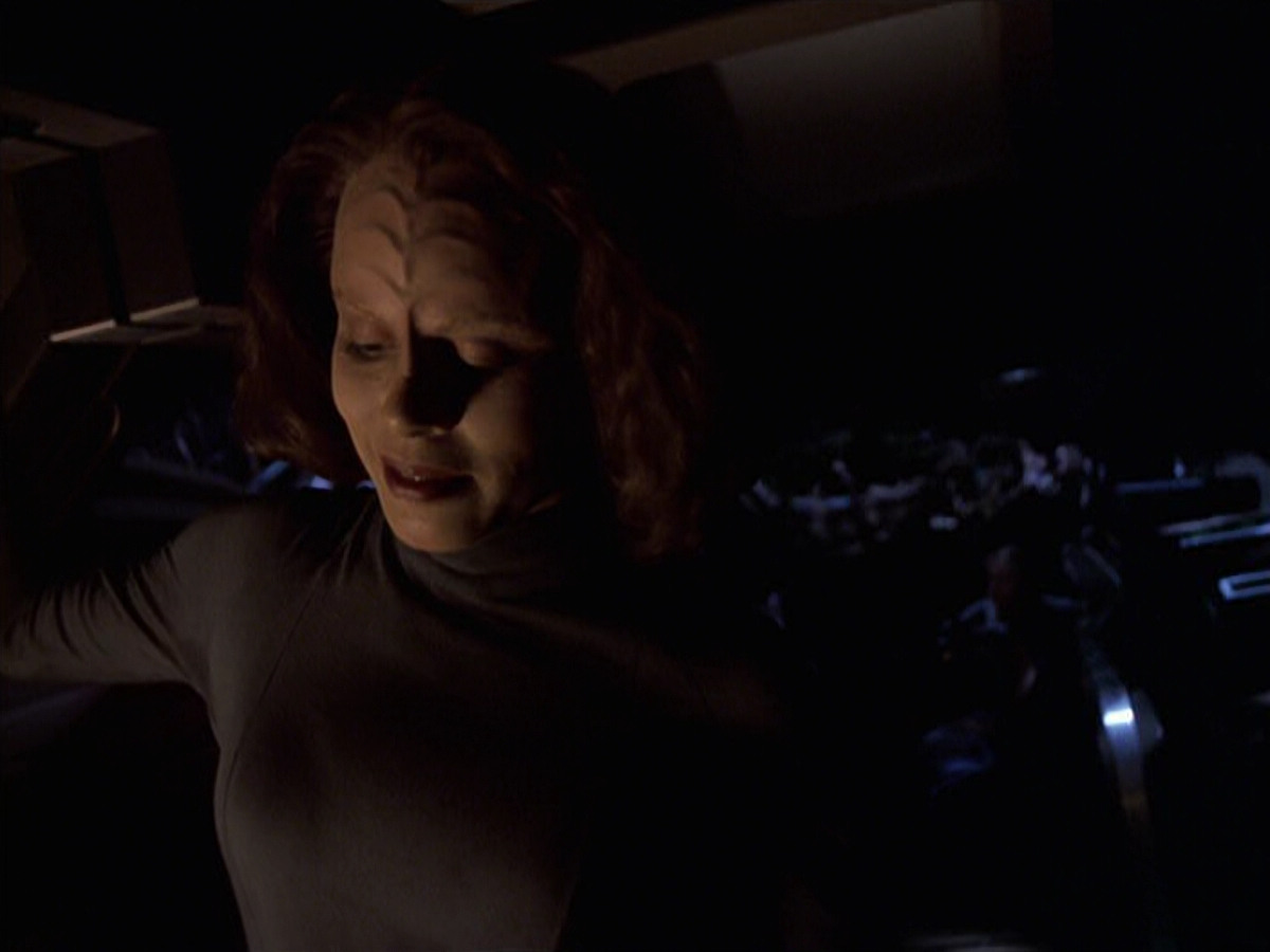 extant_StarTrek_VOY_6x22-Muse_02613.jpg