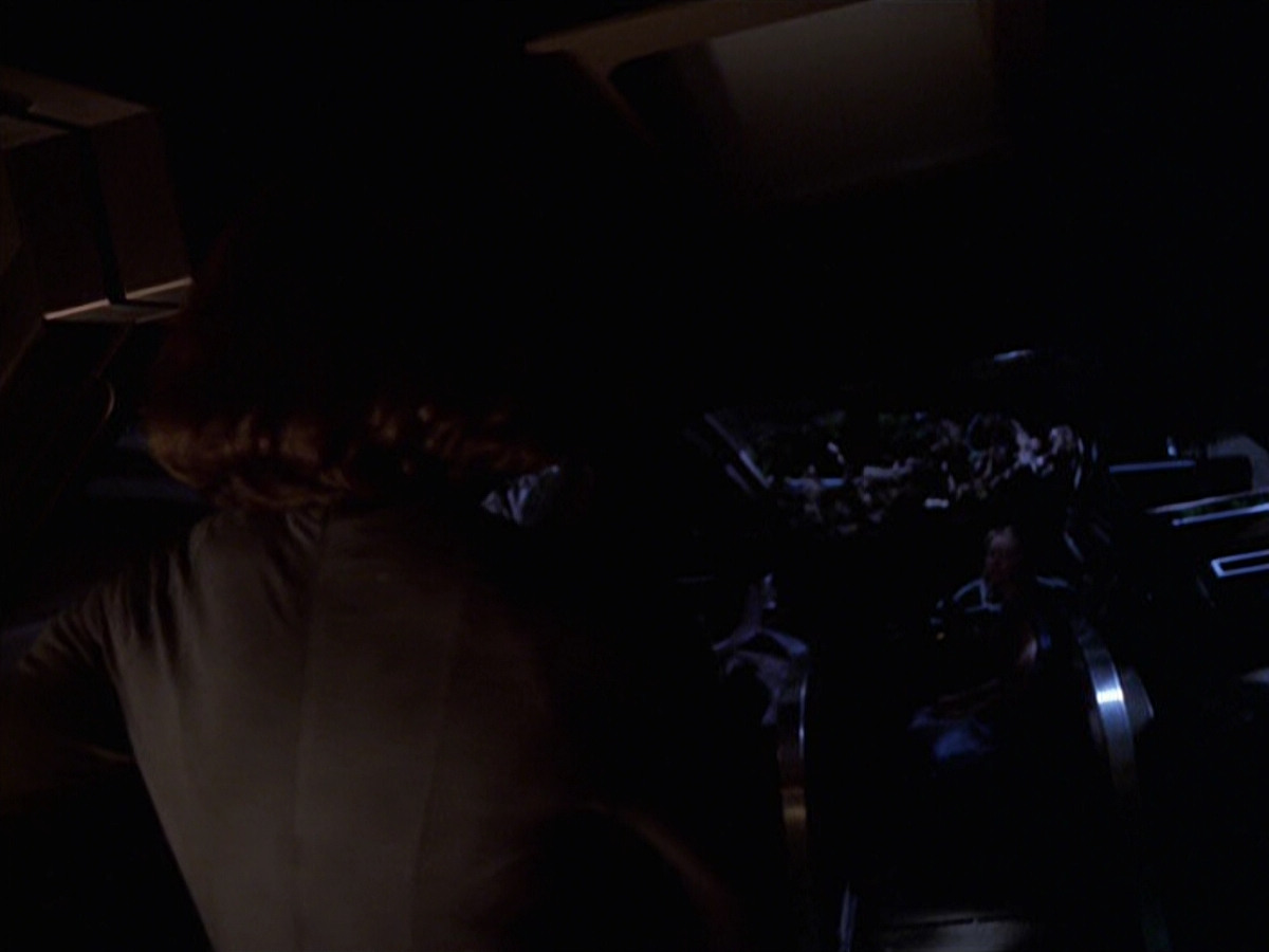 extant_StarTrek_VOY_6x22-Muse_02618.jpg