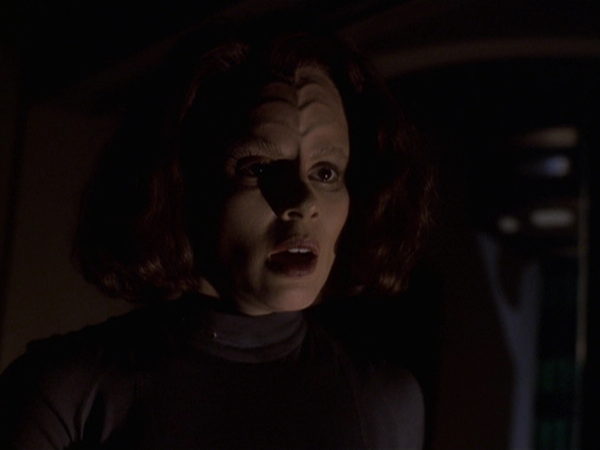 extant_StarTrek_VOY_6x22-Muse_02644.jpg