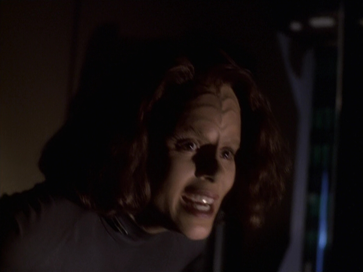 extant_StarTrek_VOY_6x22-Muse_02695.jpg