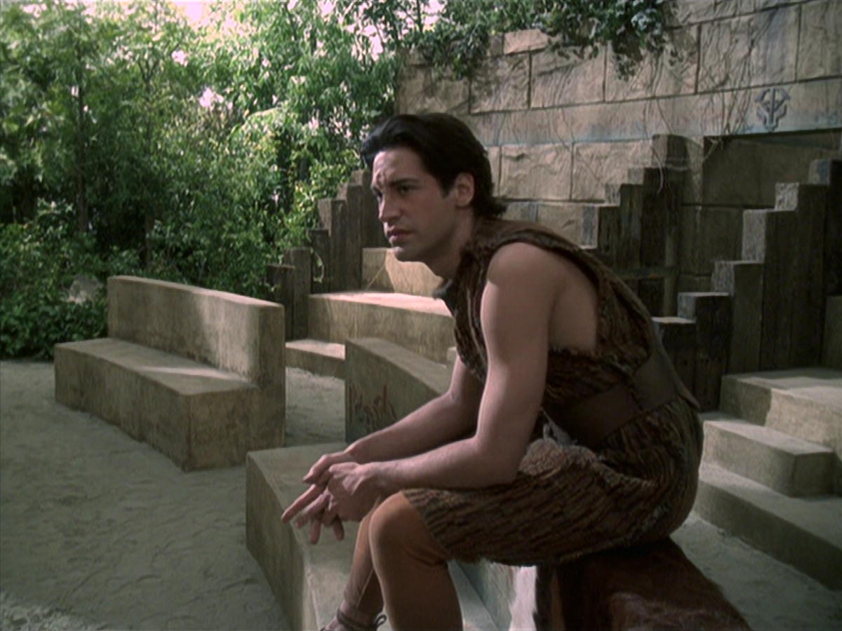 extant_StarTrek_VOY_6x22-Muse_02828.jpg