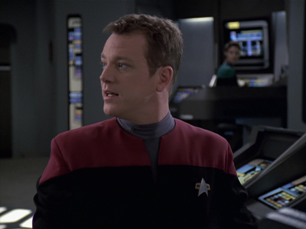 extant_StarTrek_VOY_6x22-Muse_02985.jpg