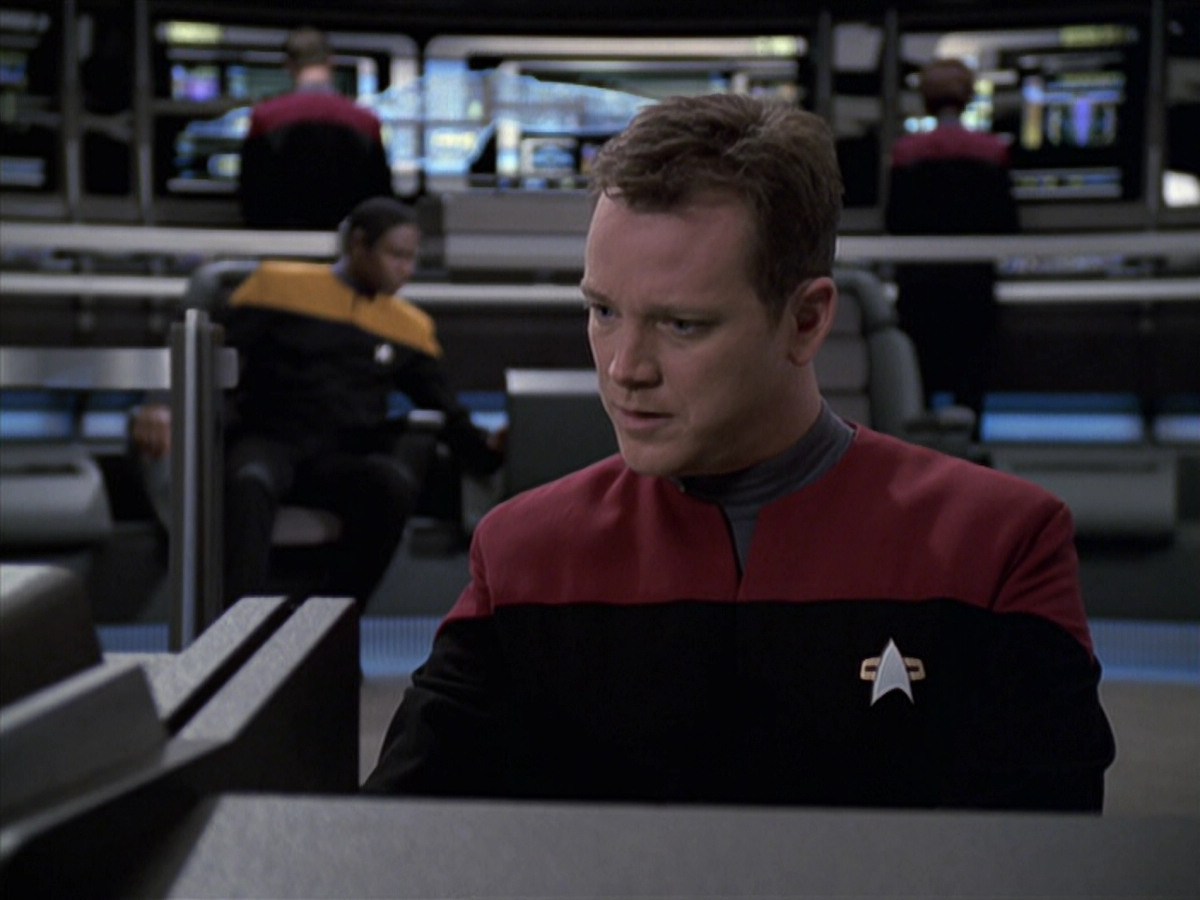 extant_StarTrek_VOY_6x22-Muse_03035.jpg