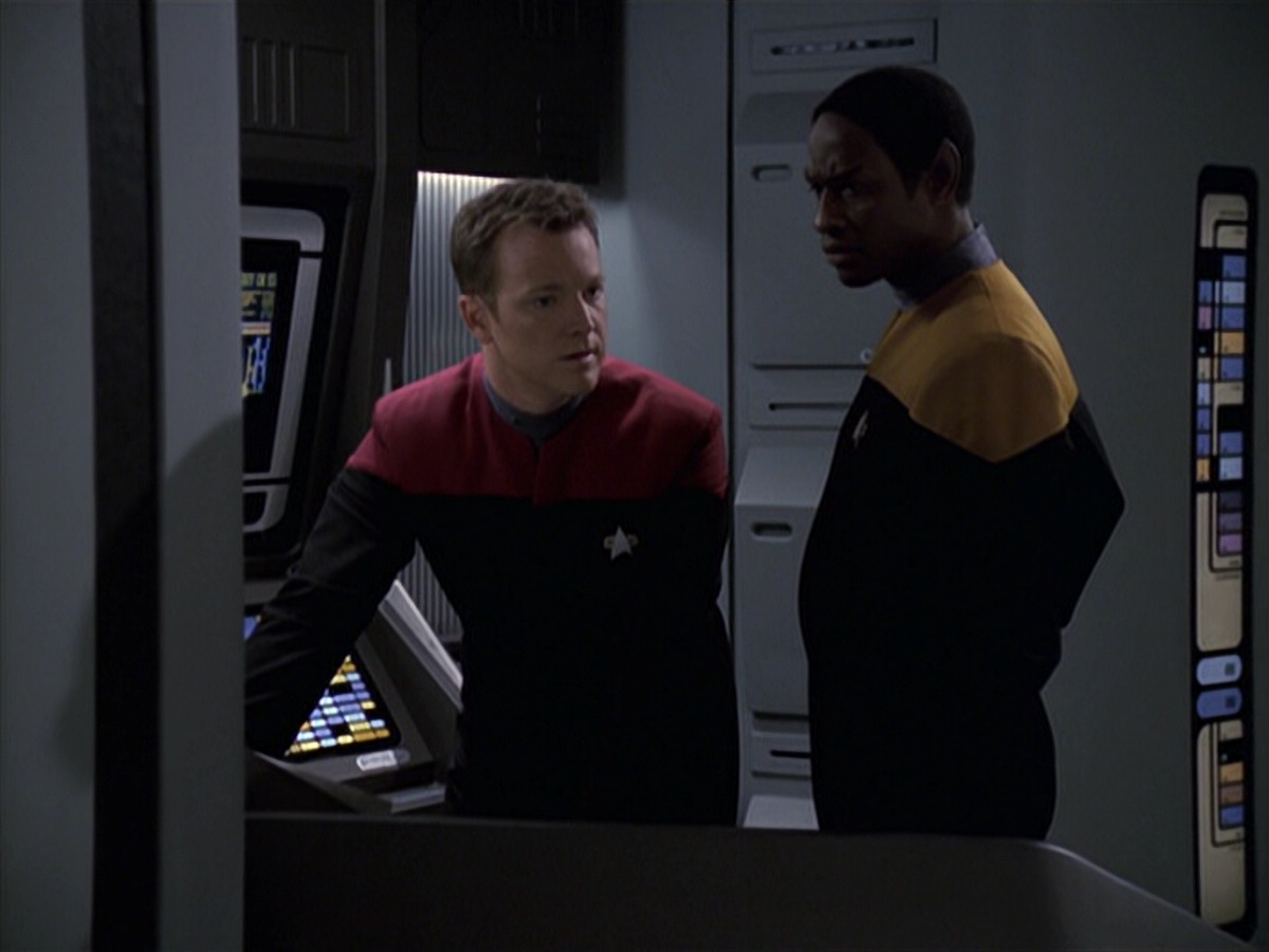 extant_StarTrek_VOY_6x22-Muse_03052.jpg