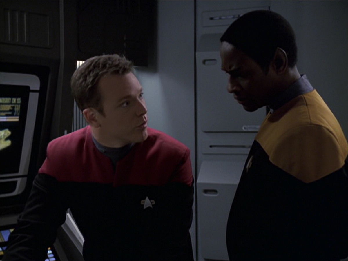 extant_StarTrek_VOY_6x22-Muse_03066.jpg