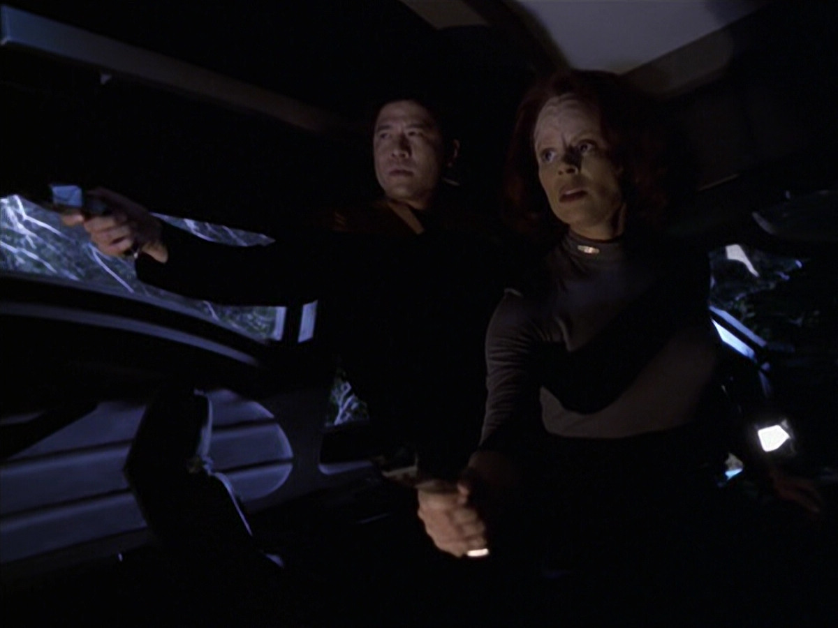 extant_StarTrek_VOY_6x22-Muse_03203.jpg