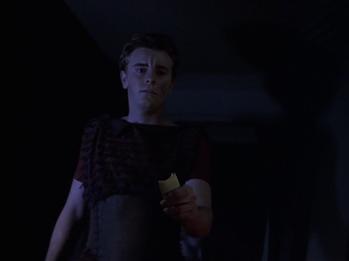 extant_StarTrek_VOY_6x22-Muse_03227.jpg