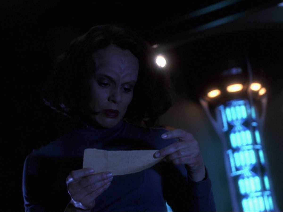 extant_StarTrek_VOY_6x22-Muse_03252.jpg
