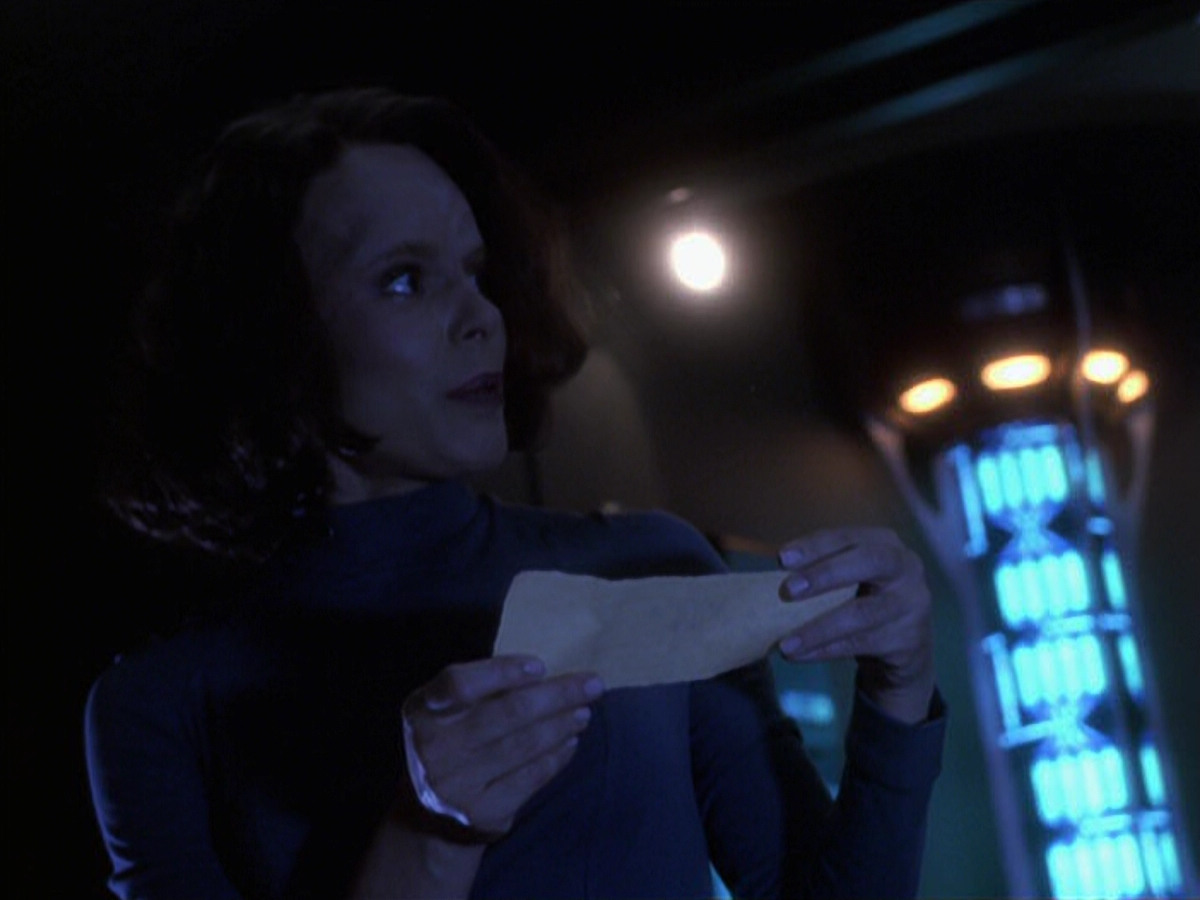 extant_StarTrek_VOY_6x22-Muse_03265.jpg