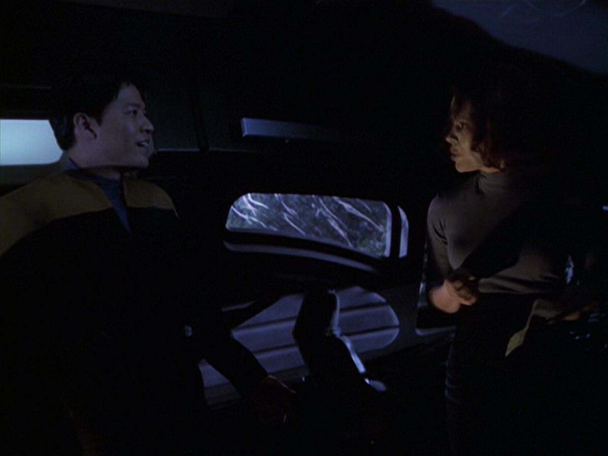 extant_StarTrek_VOY_6x22-Muse_03277.jpg