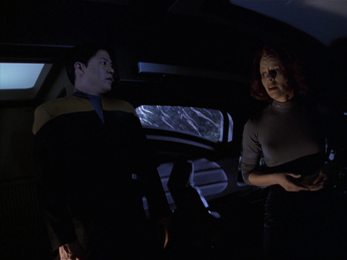 extant_StarTrek_VOY_6x22-Muse_03285.jpg