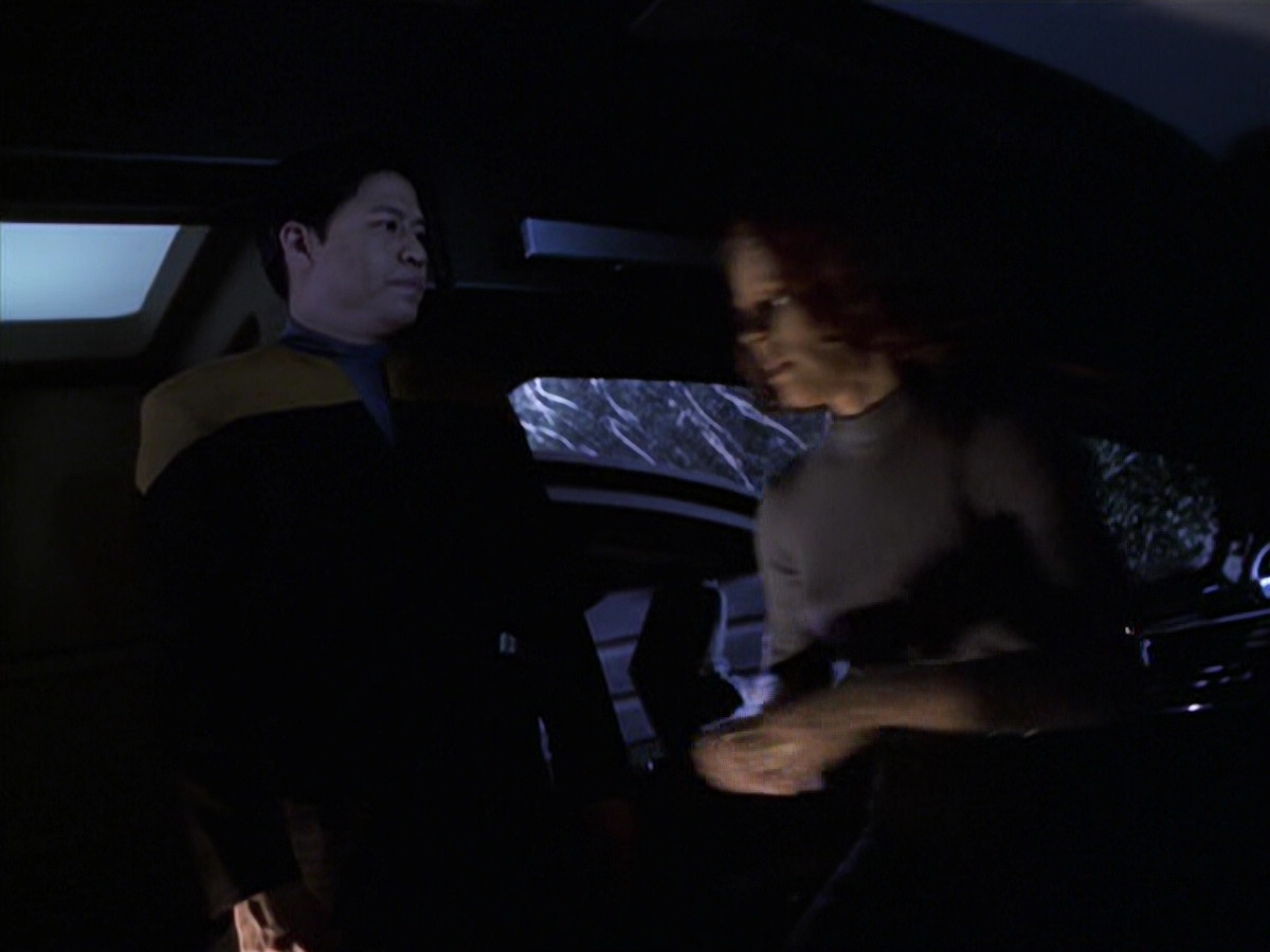 extant_StarTrek_VOY_6x22-Muse_03286.jpg