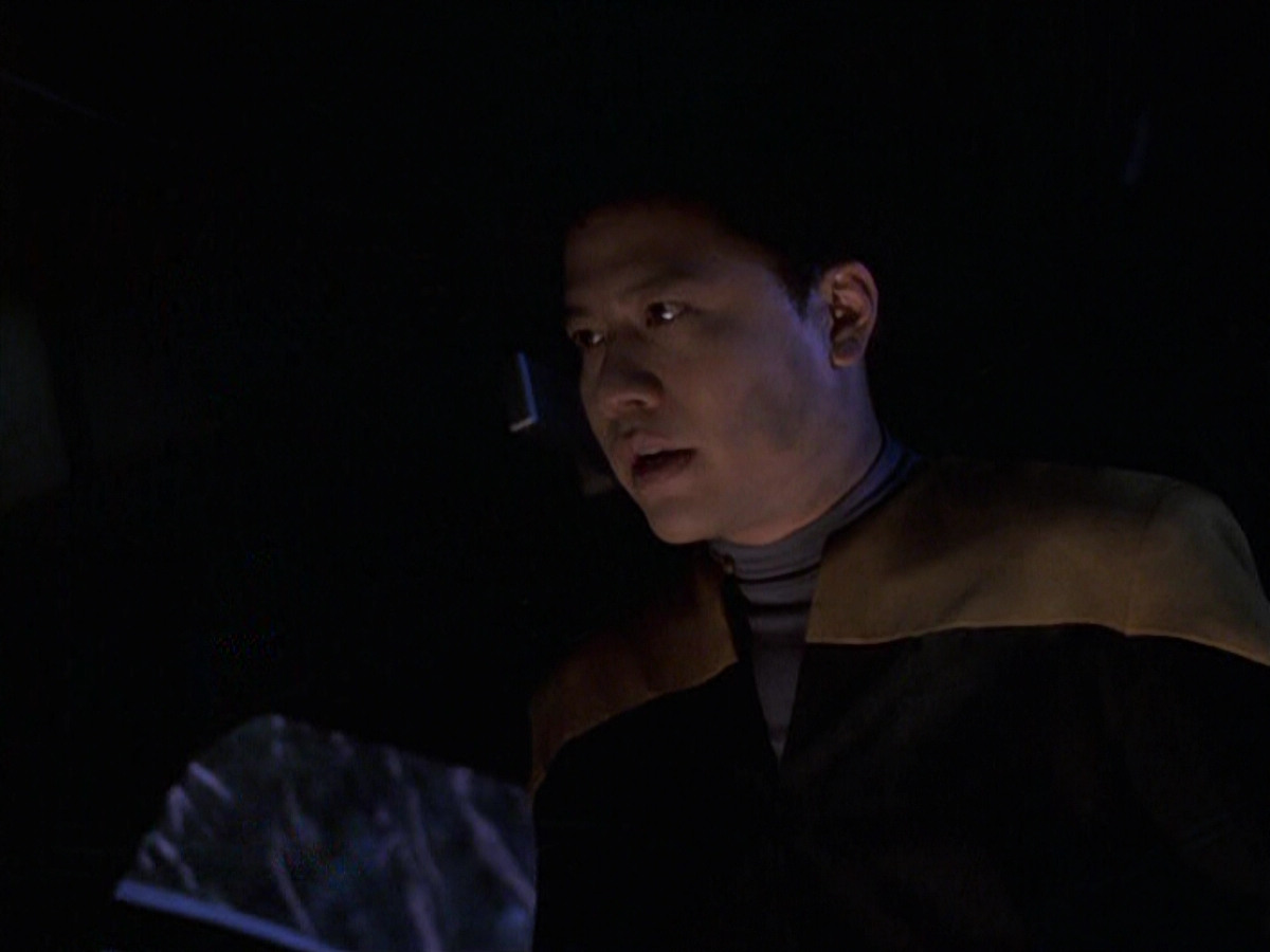extant_StarTrek_VOY_6x22-Muse_03313.jpg